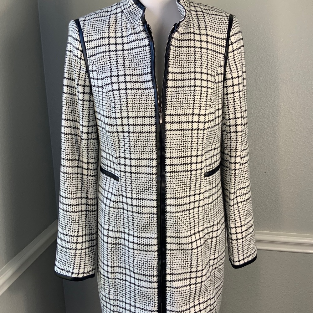 White house black market jacket - Picture 6 of 8